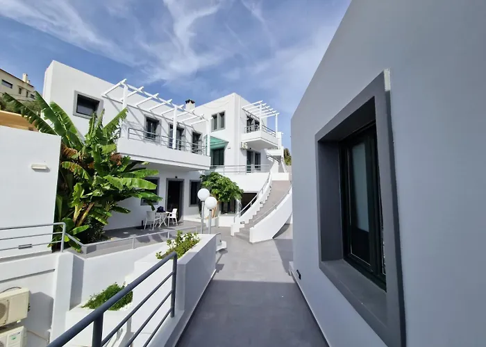 Rainbow Hotel Apartments Χανιά