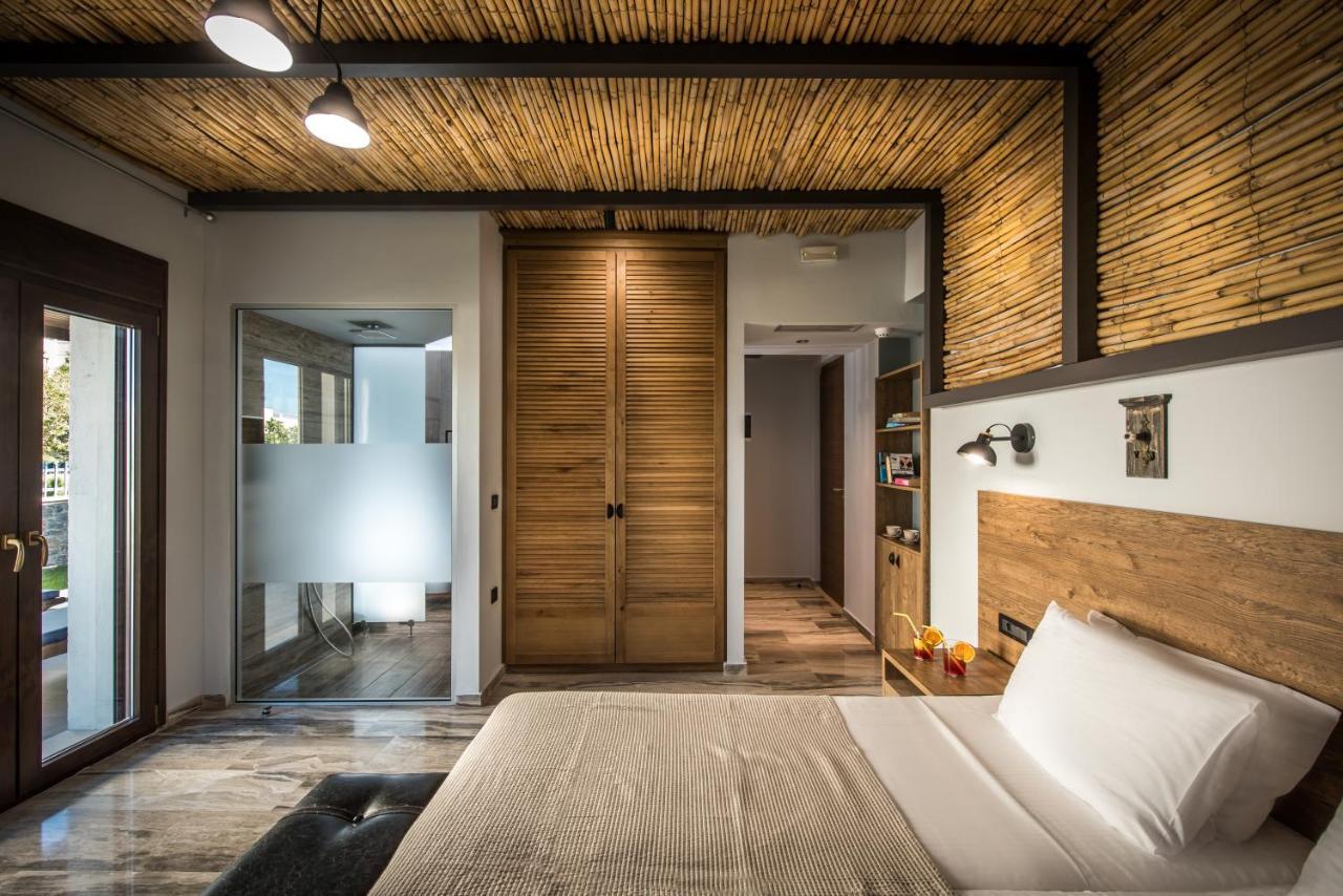 Deluxe Double Room with Shower,1011127480:JPEG