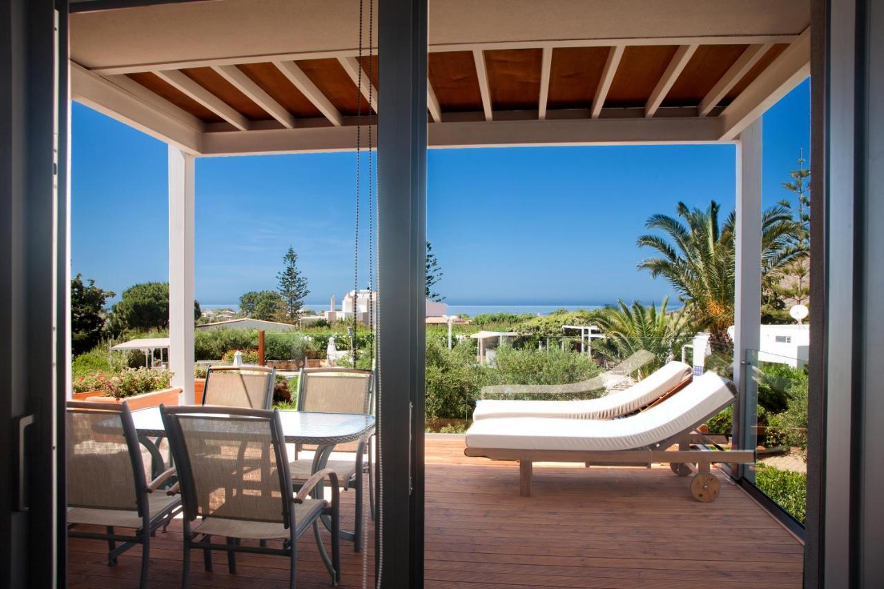 Family Two-Bedroom Apartment Sea View
