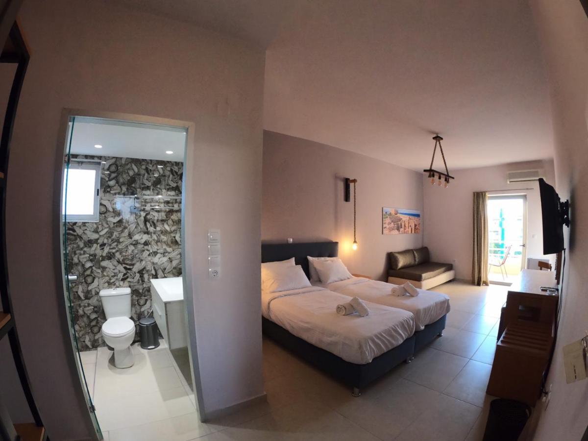 Comfort Triple Room