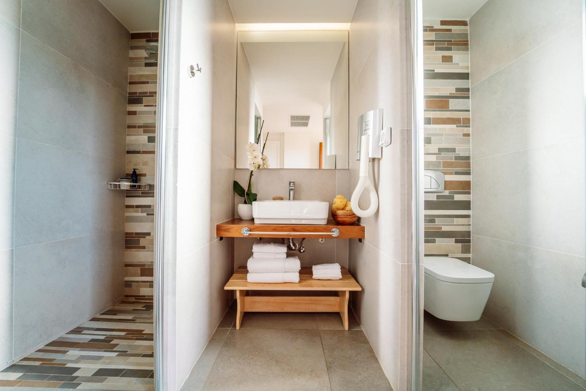Junior Suite mit Poolblick