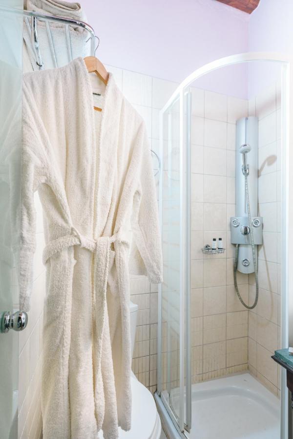 Double Room,1225075397:JPEG