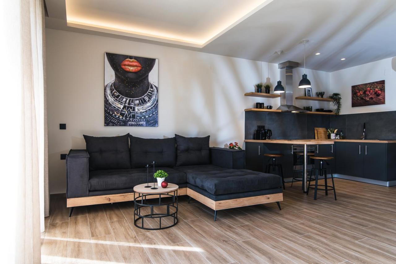 Luxury Triple Suite