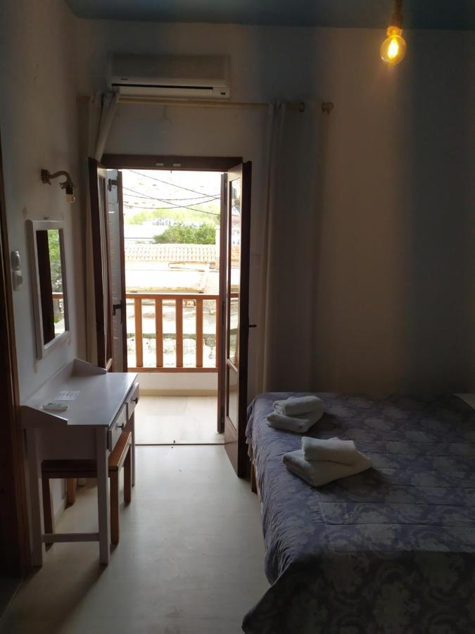 Chambre Quadruple Économique avec Salle de Bains Commune