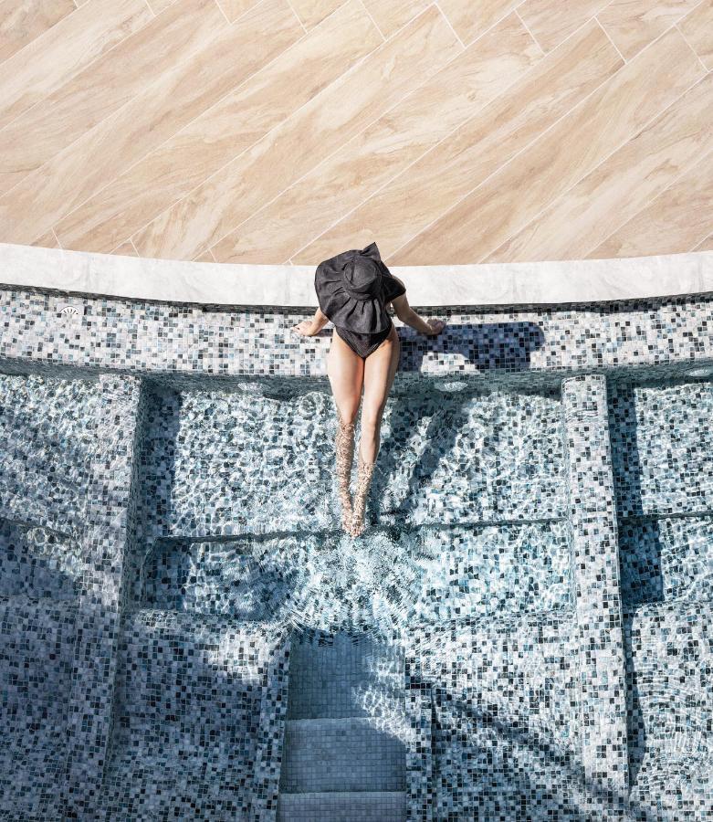 Chambre Supérieure avec Petite Piscine - Vue sur Piscine