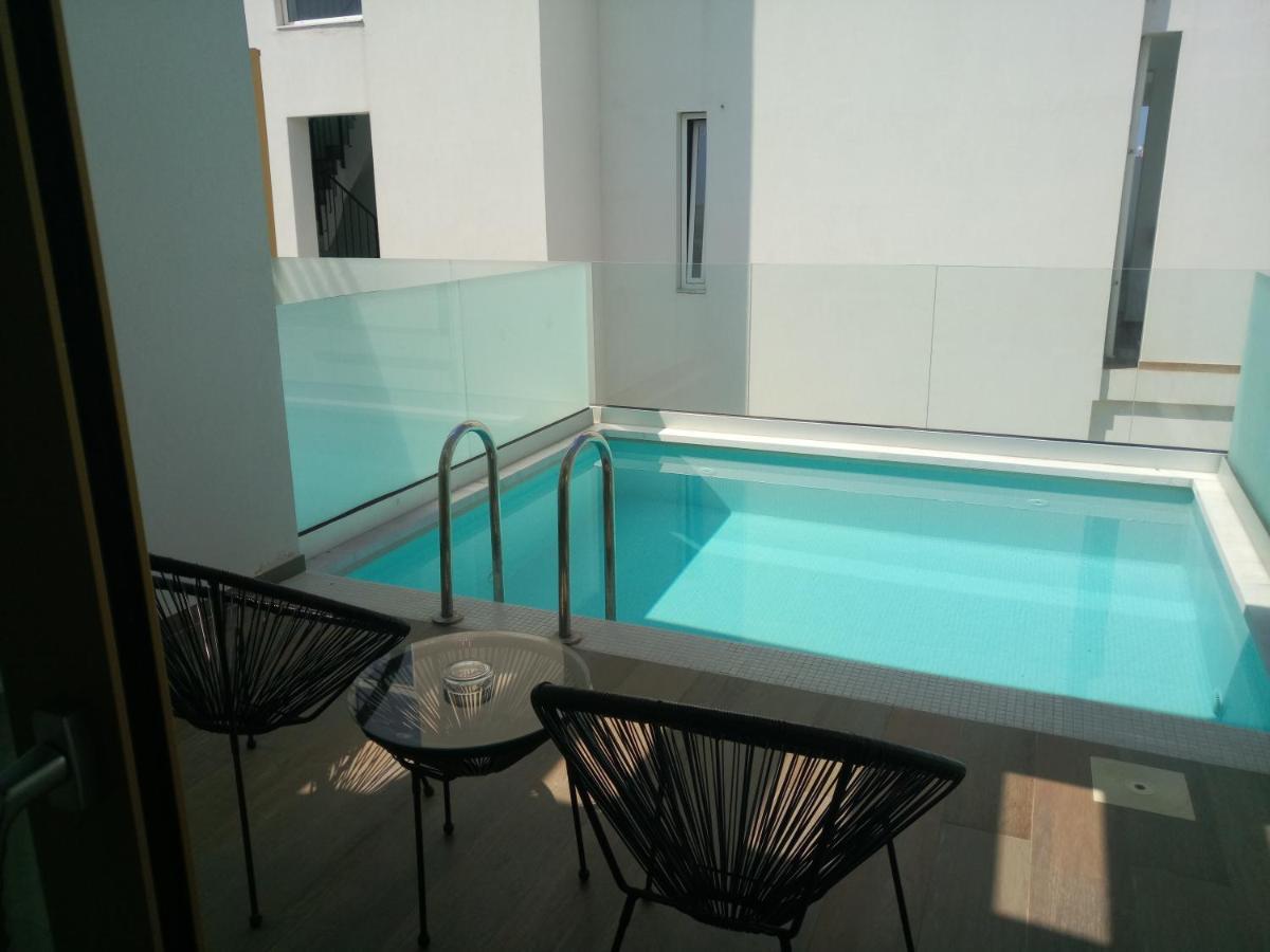 Superior Junior Suite Private Pool Spilt Level