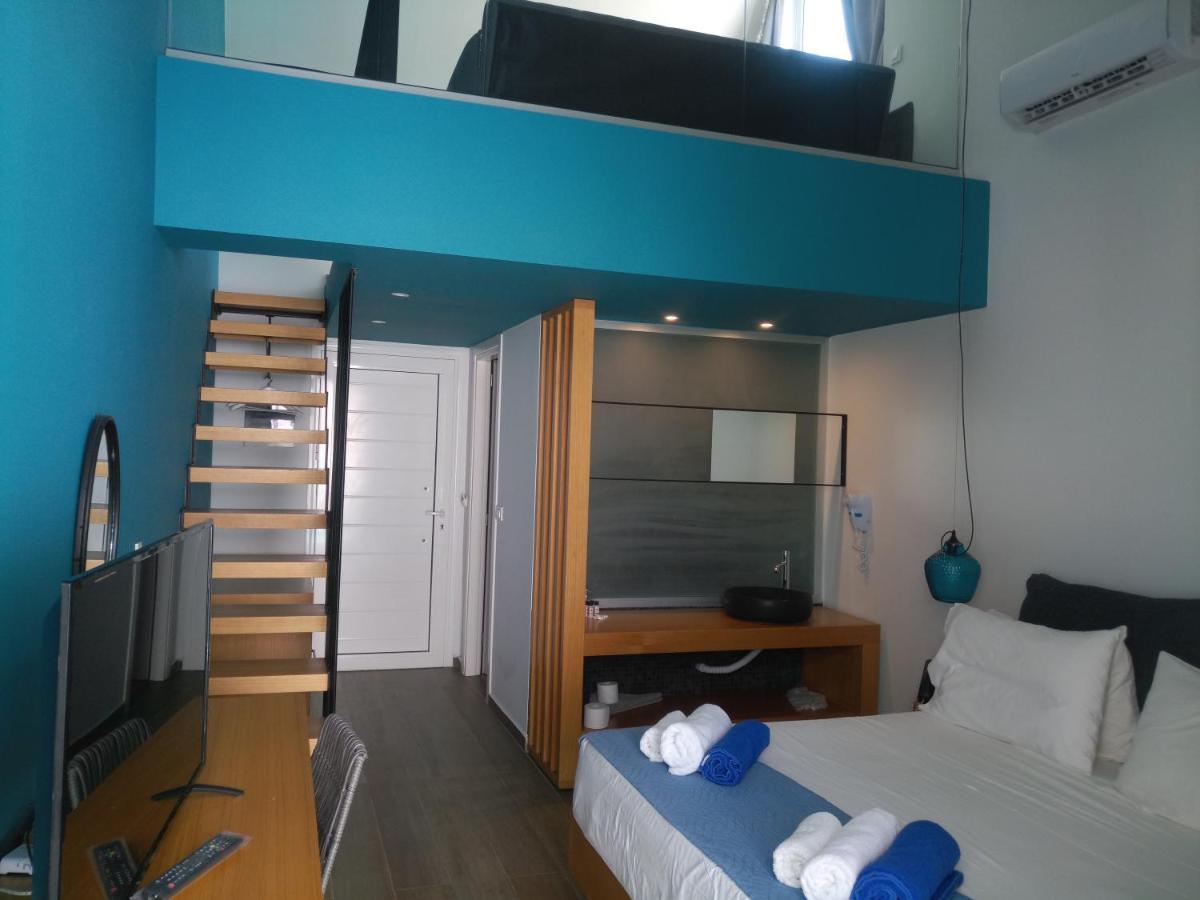 Superior Junior Suite Private Pool Spilt Level