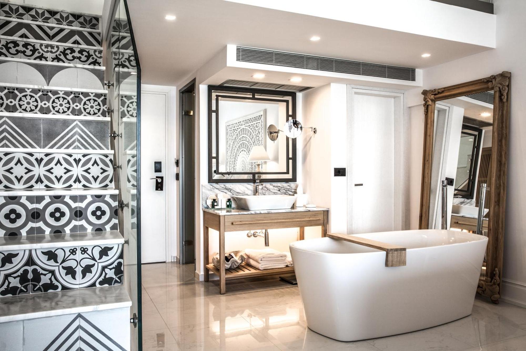 Loft Luxury Guestroom with Private Pool - Sea Front,1280710981:JPEG