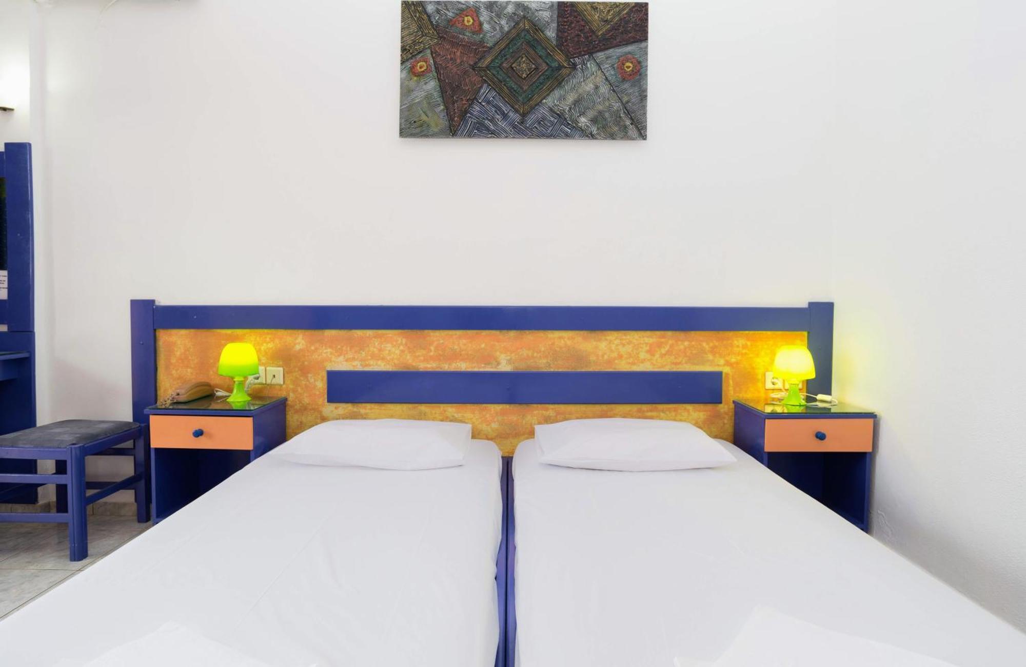 One Bedroom Apartment