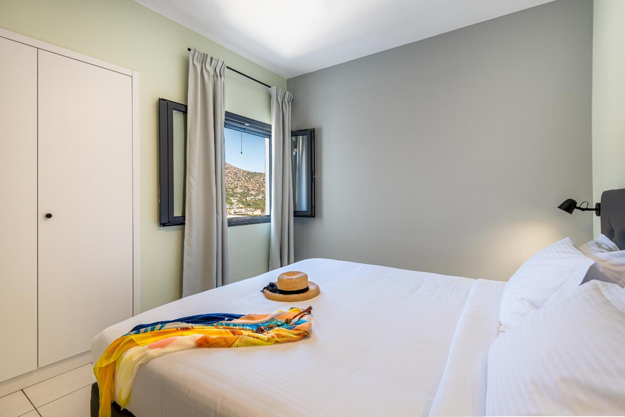 Deluxe Double or Twin Room Sea View