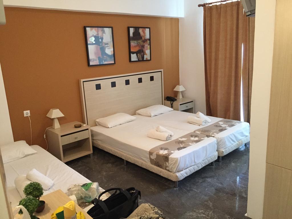 Tweepersoonskamer met 2 Aparte Bedden