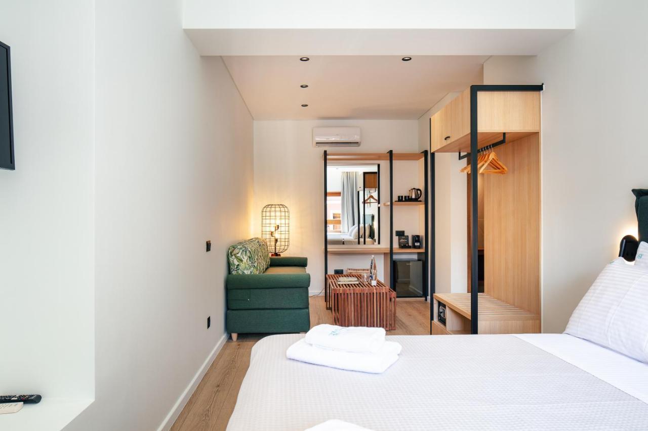 Premium Studio Old Town View & Open-Plan Bathtub