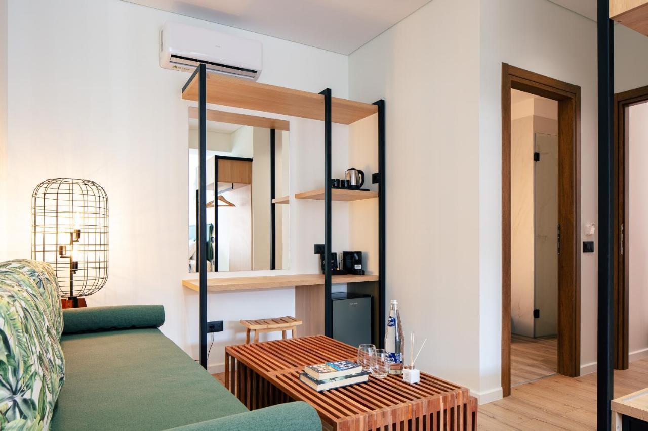 Premium Studio Old Town View & Open-Plan Bathtub