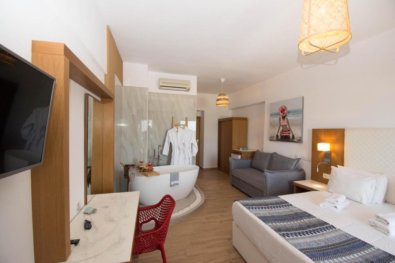 Deluxe Suite Sea View
