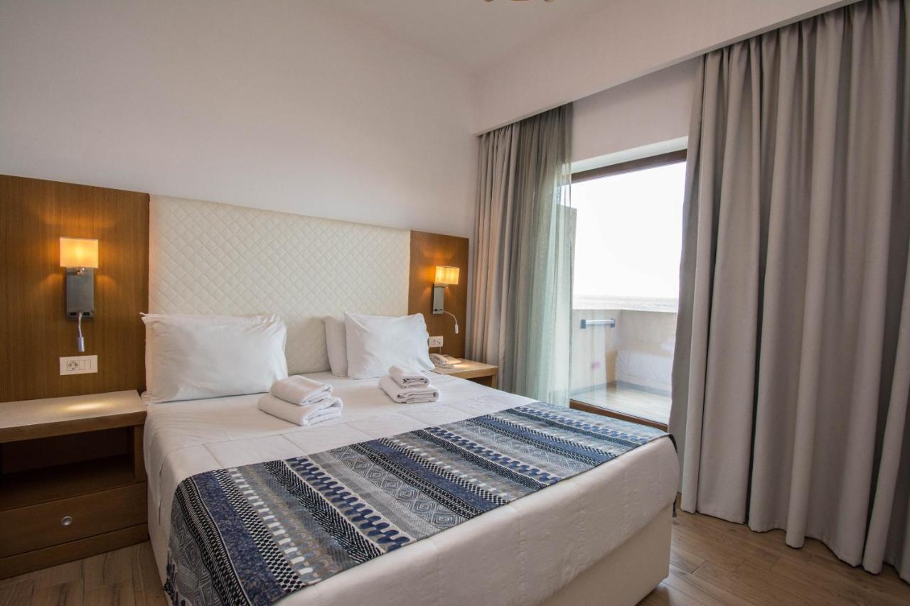 Deluxe Suite Sea View