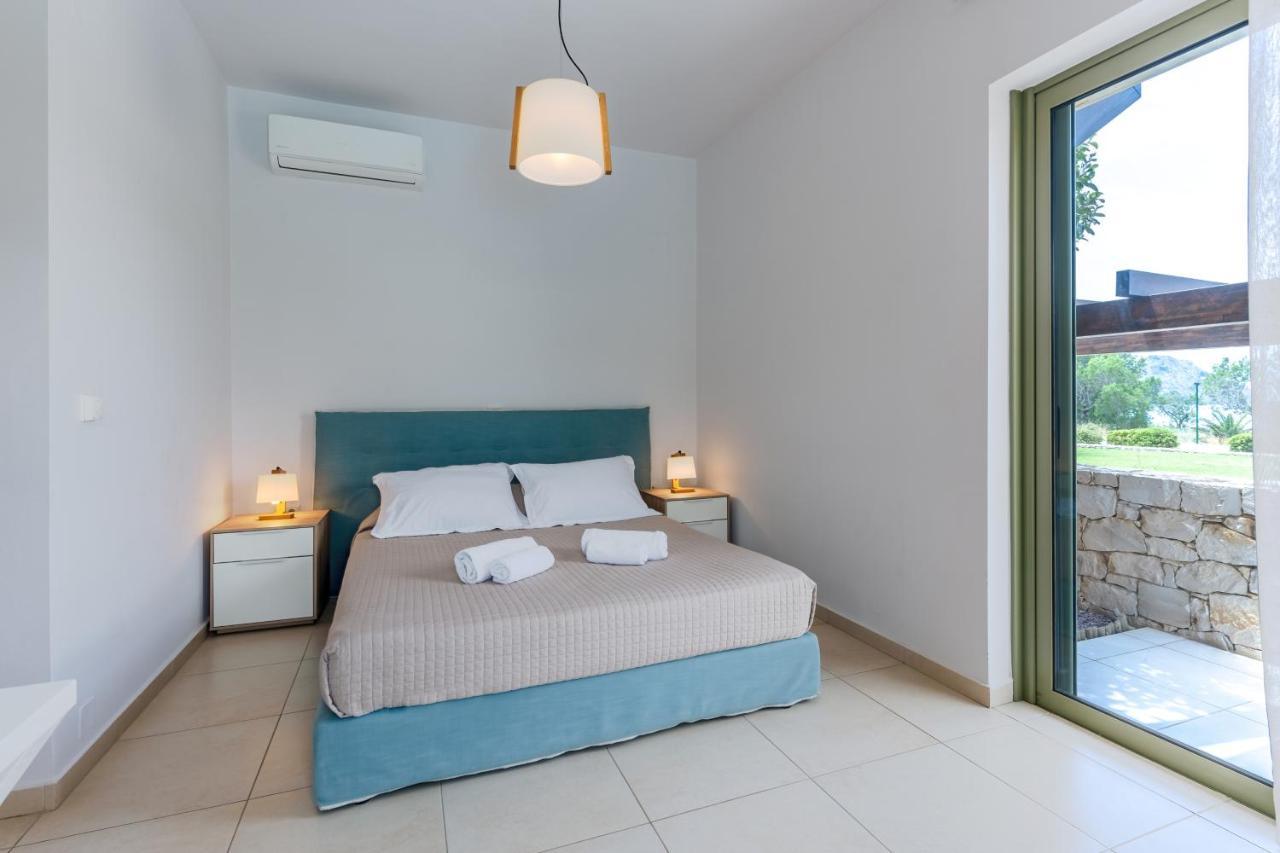 Villa mit 3 Schlafzimmern und Meerblick