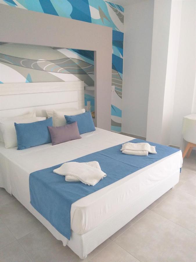 Superior Double or Twin Room Partial Sea View
