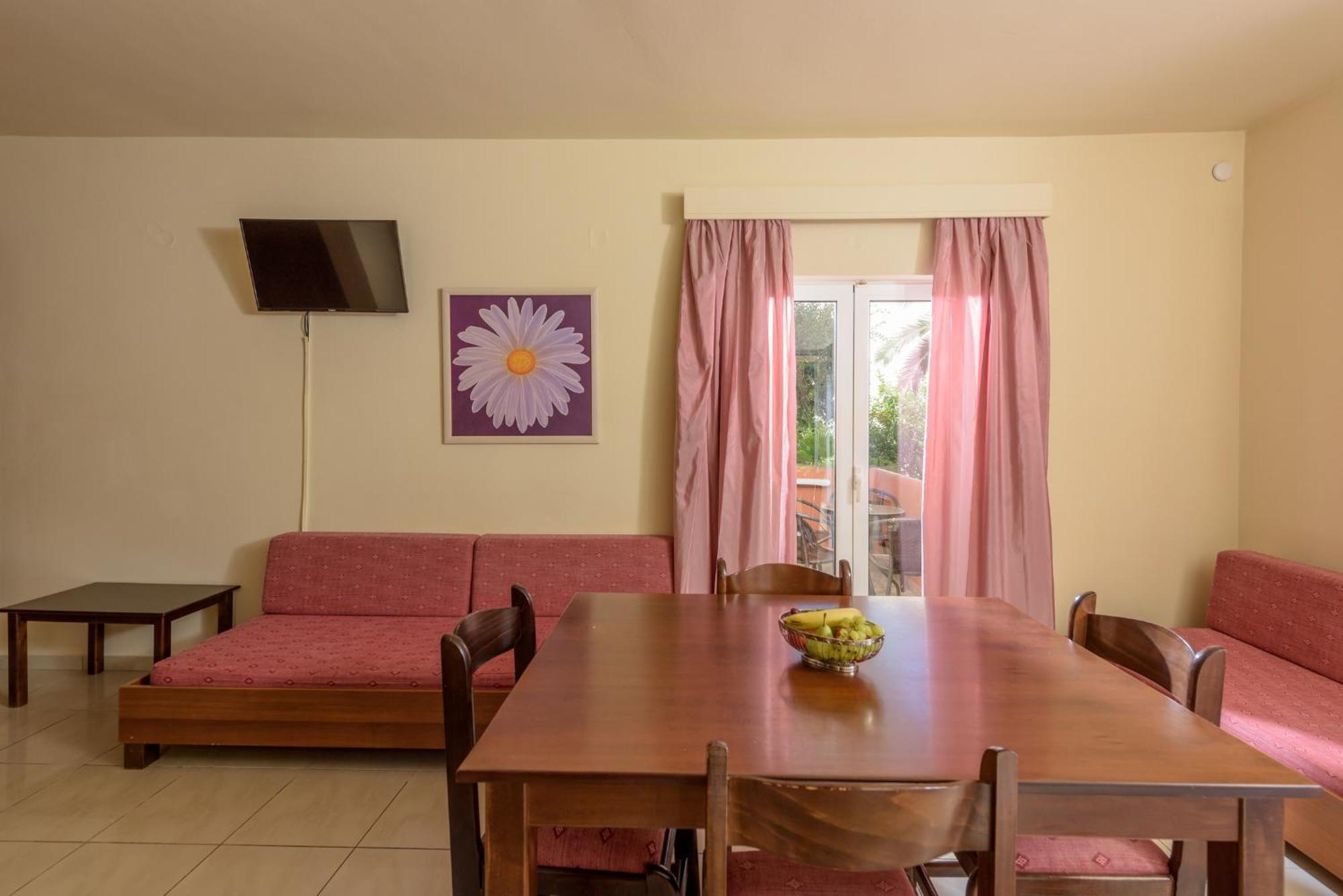 Apartment mit 2 Schlafzimmern und Gartenblick