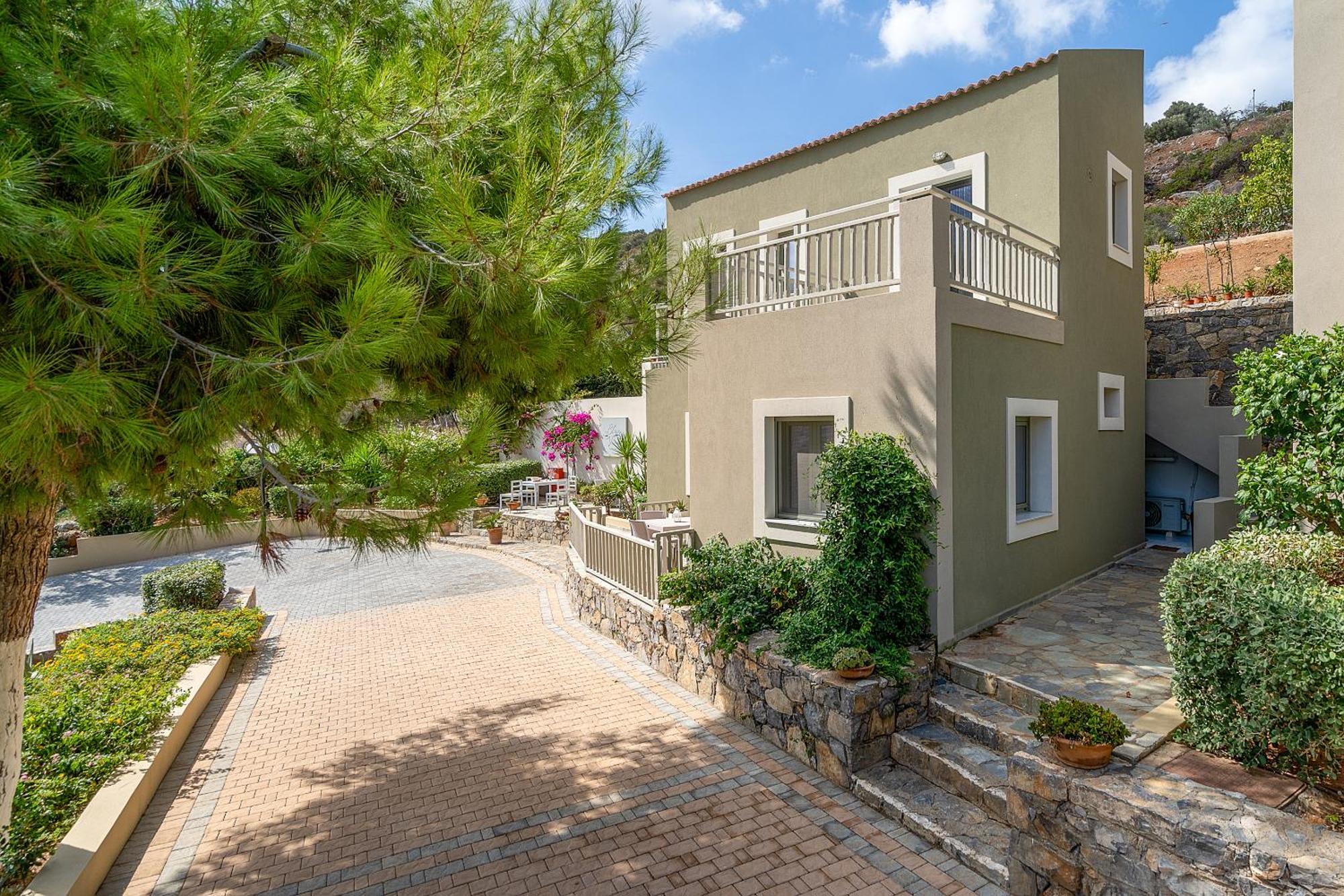 One-Bedroom Villa,1524240028:JPEG