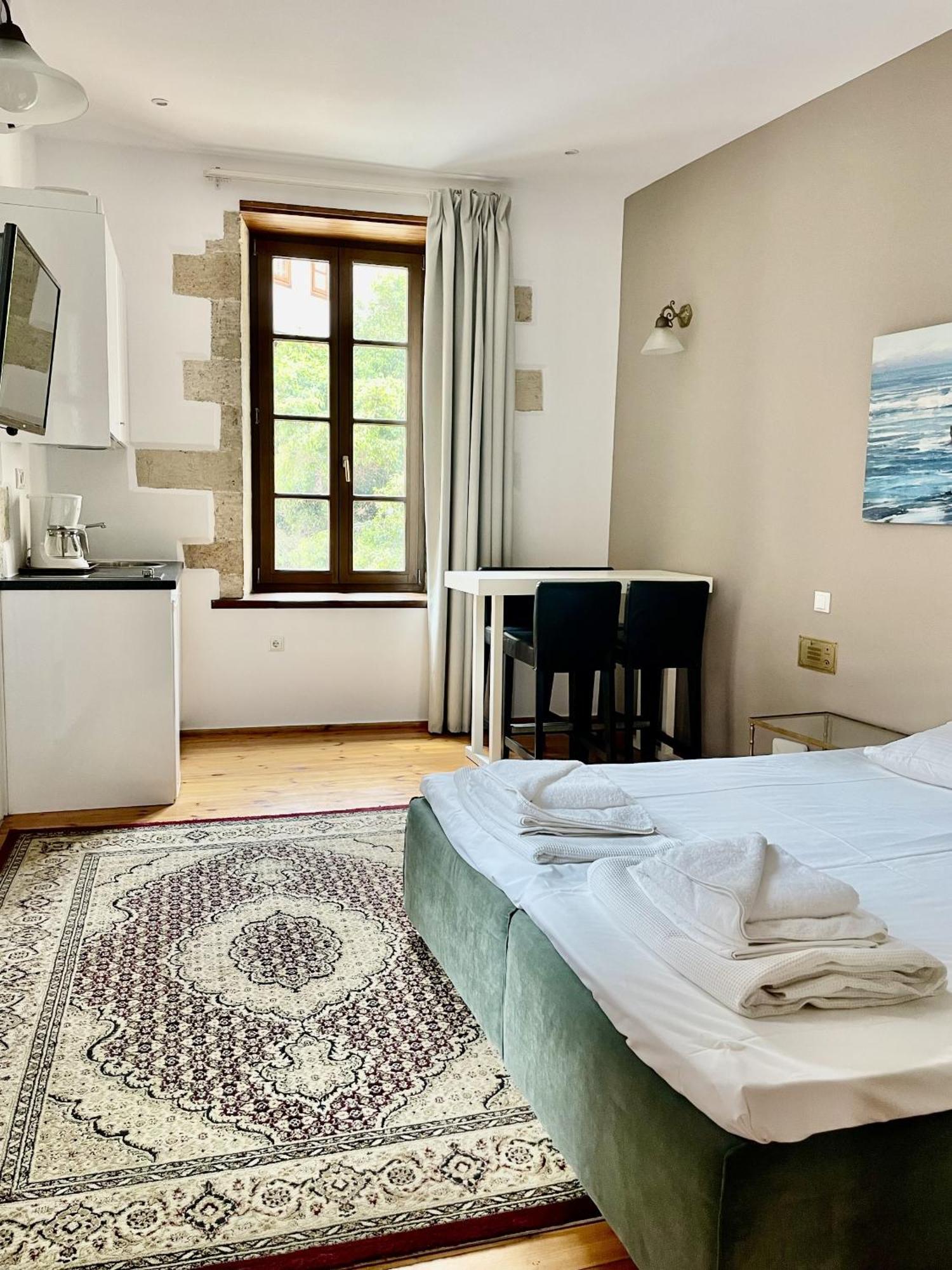 Deluxe Suite Old Town View