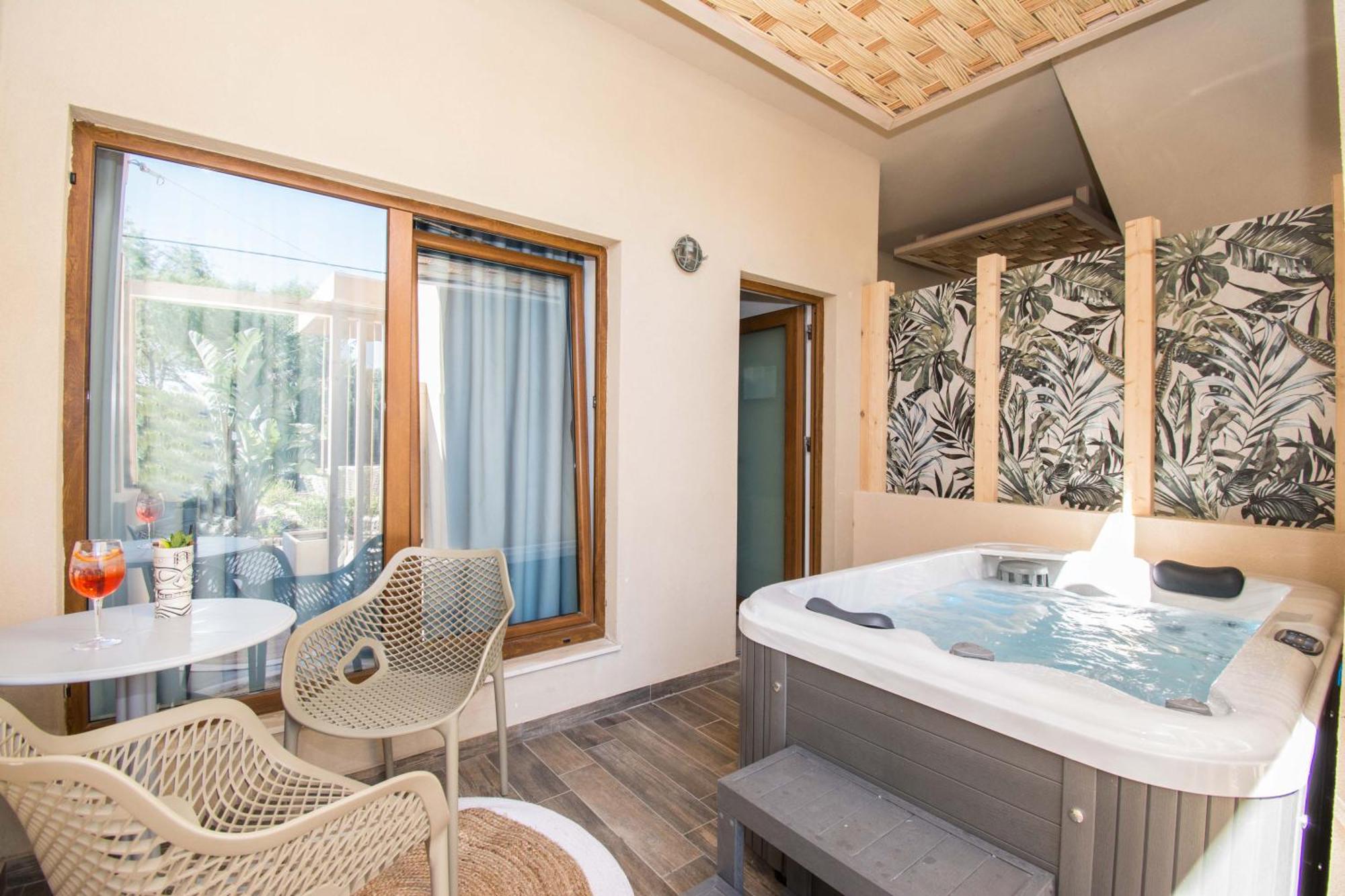 Deluxe Double Jet Tub