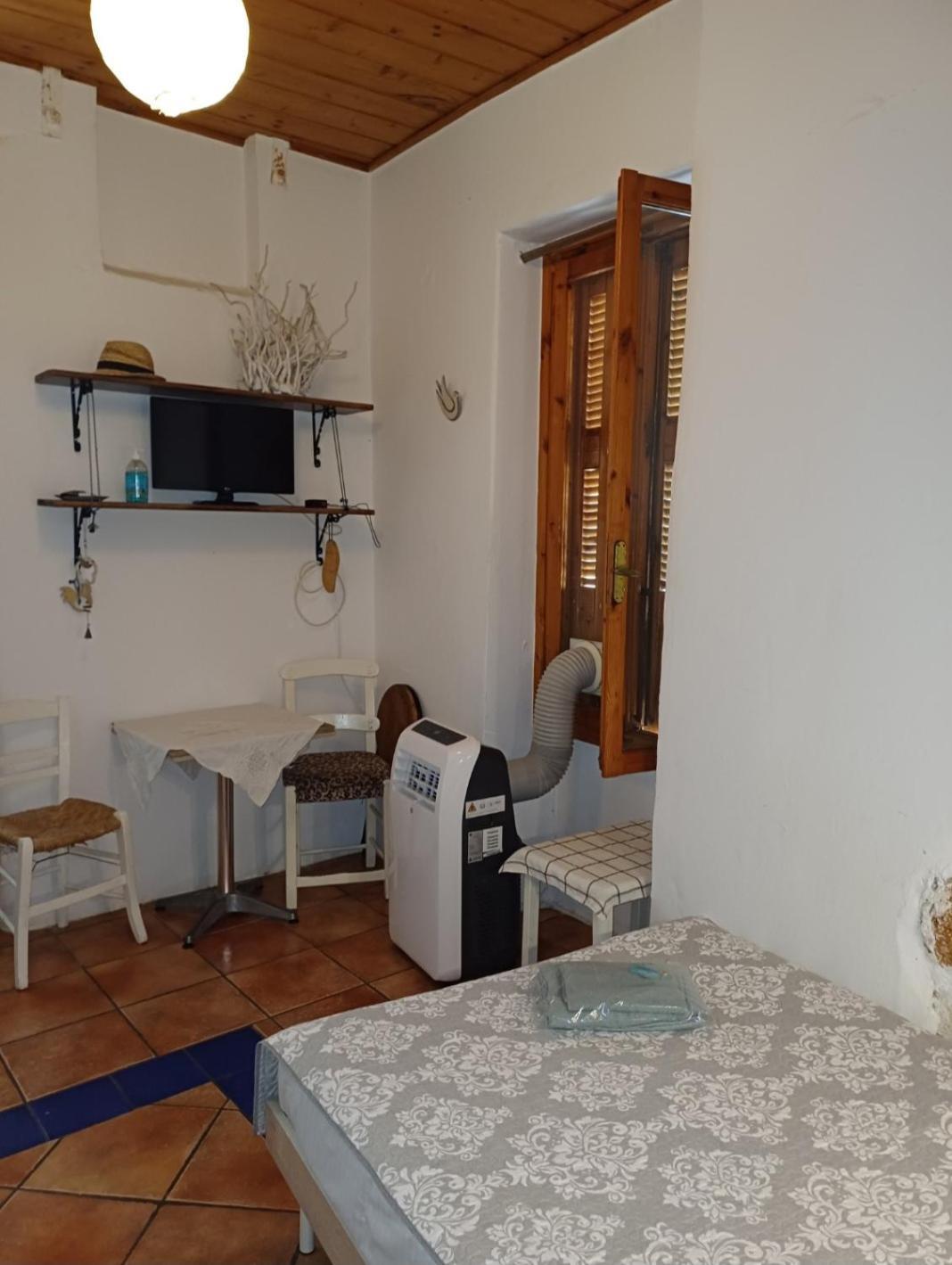 Budget Single Room,1586829387:JPEG