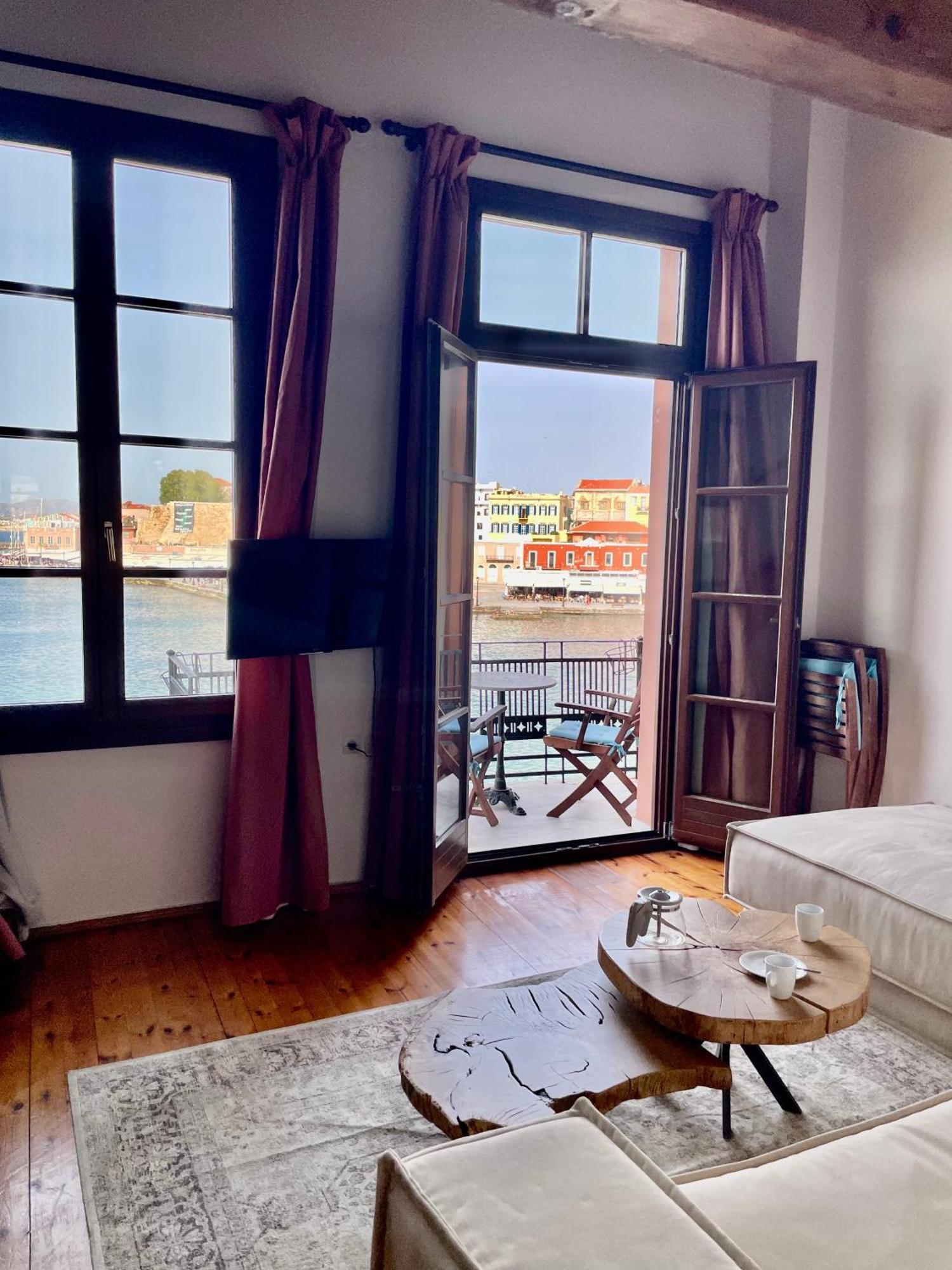 Deluxe Suite Balcony Sea View