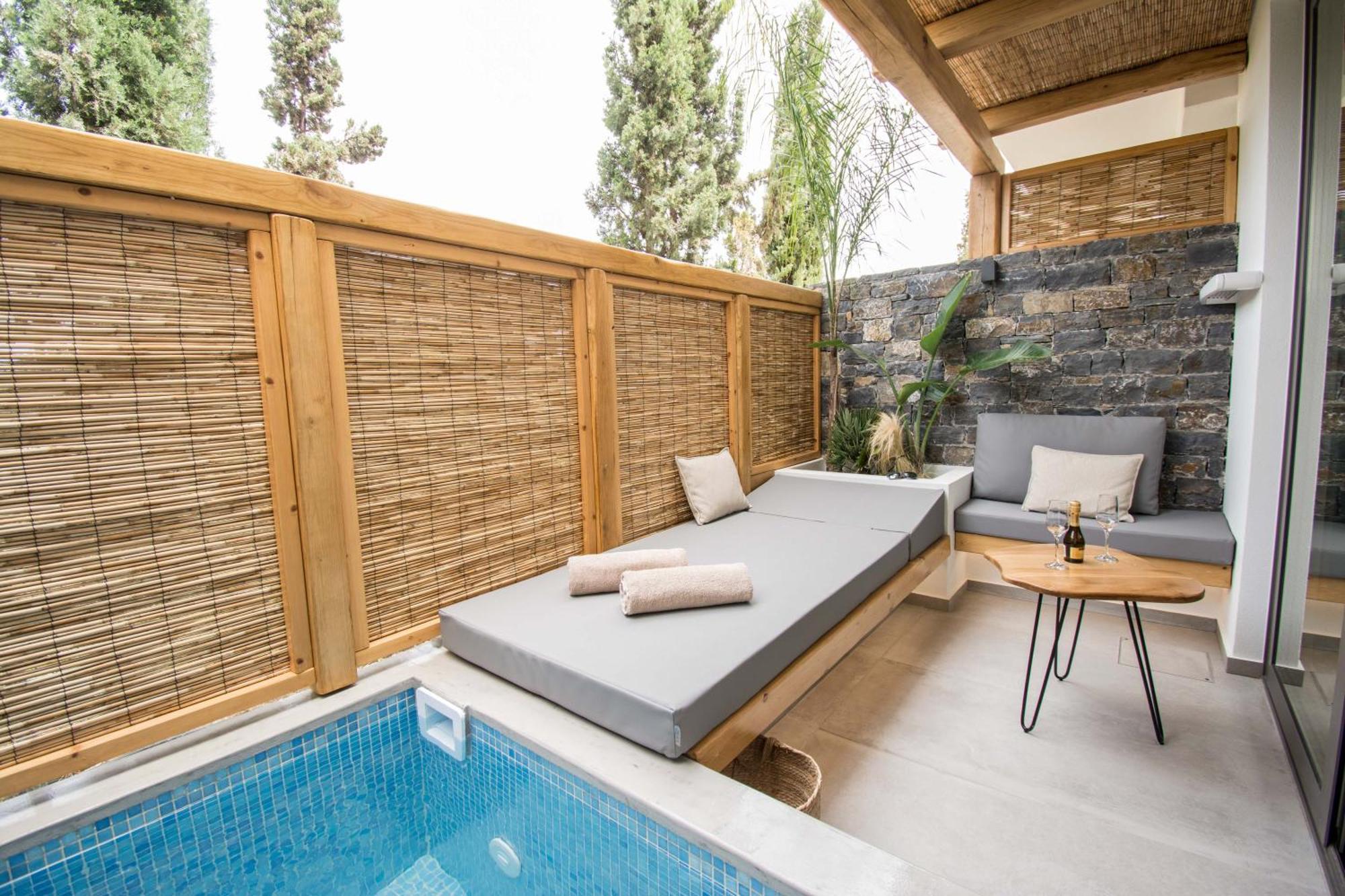 Deluxe Double Ground Floor Jacuzzi