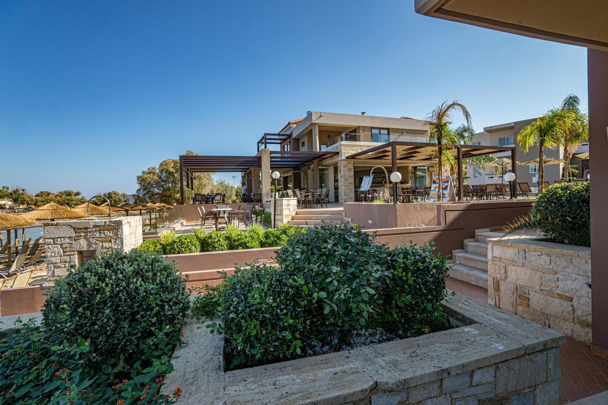 Superior Apartment Sea View Ground Floor