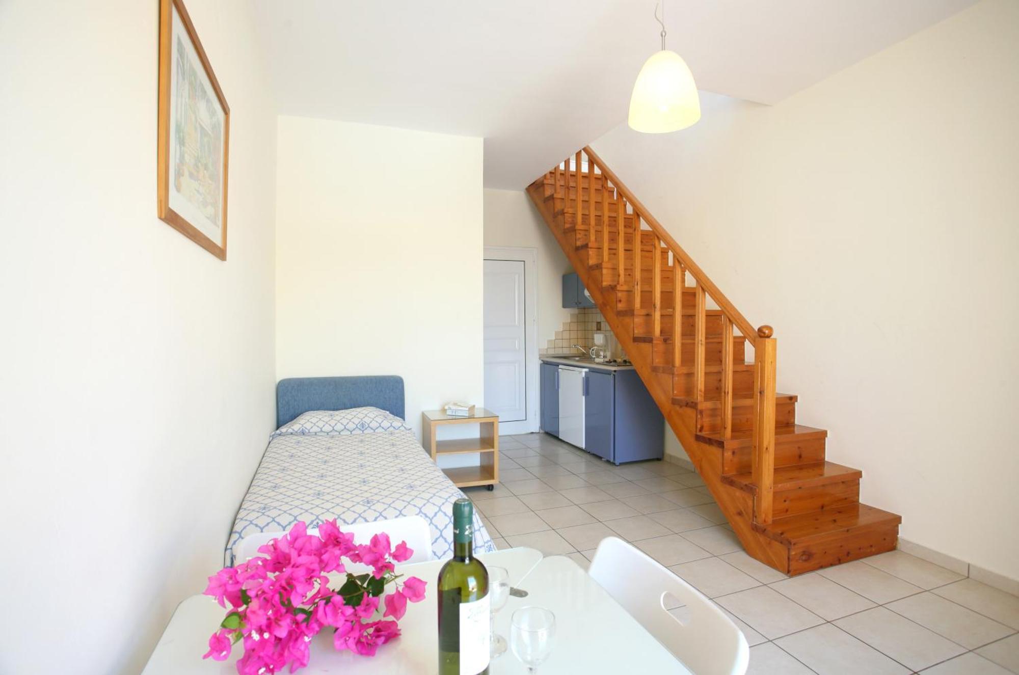 One-Bedroom Apartment Split Level