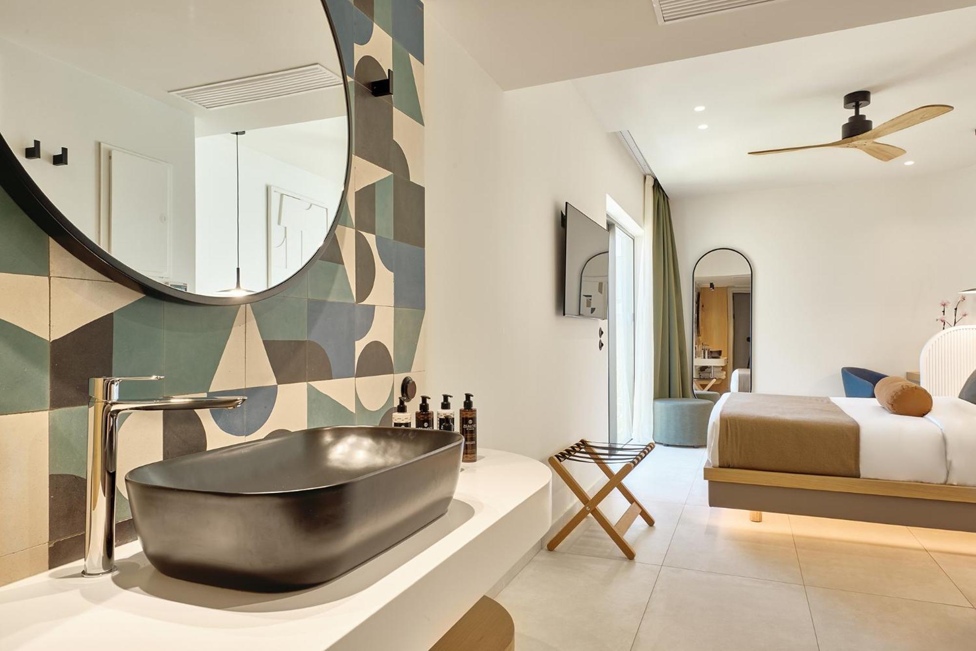 Chambre Retraite - Jardin privé - Bain à remous chauffé
