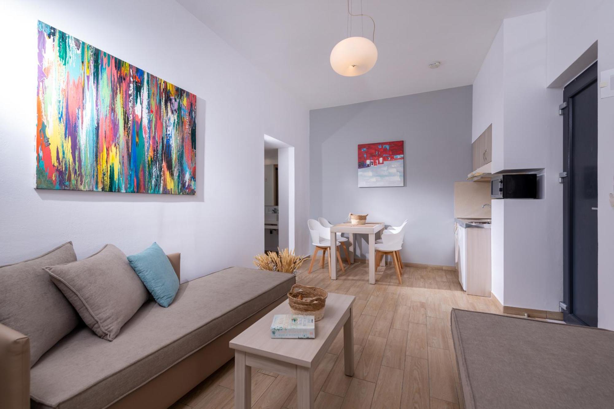 One-Bedroom Apartment Sea View