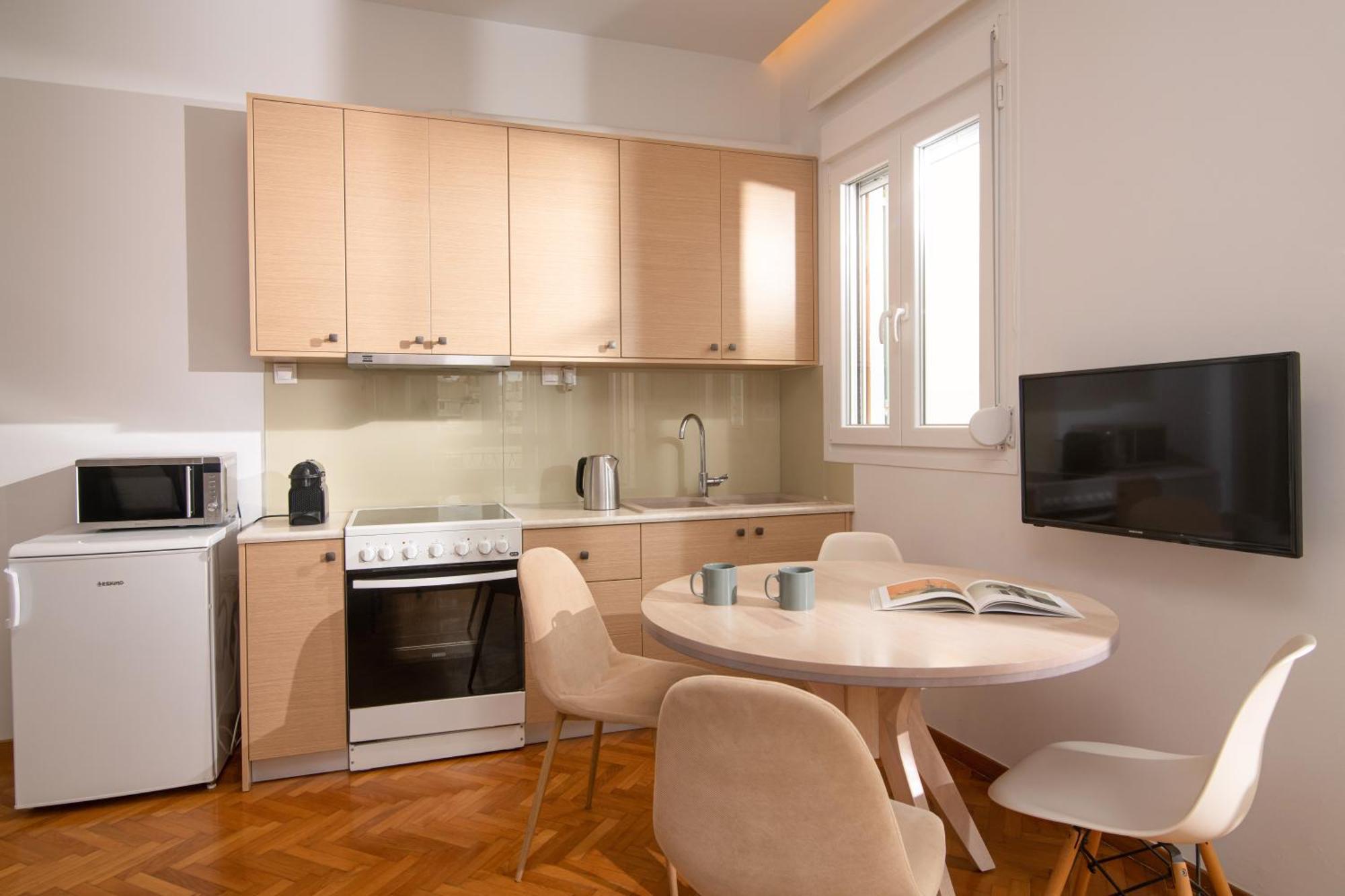 Apartment with Balcony,1672636048:JPEG