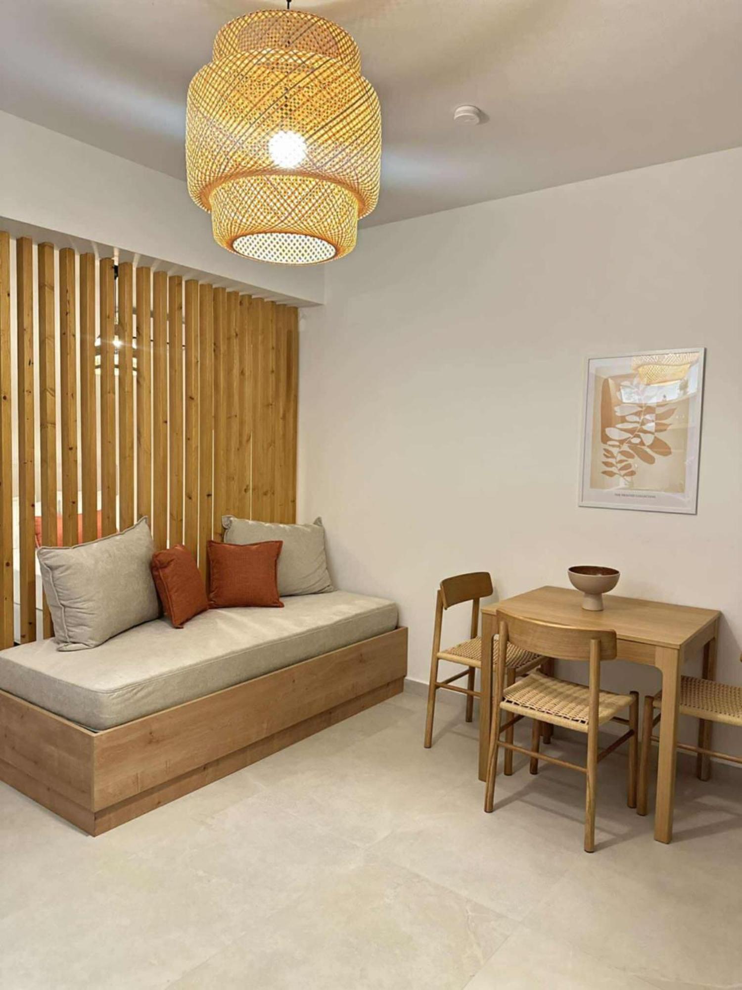 Deluxe One-Bedroom Apartment Garden View