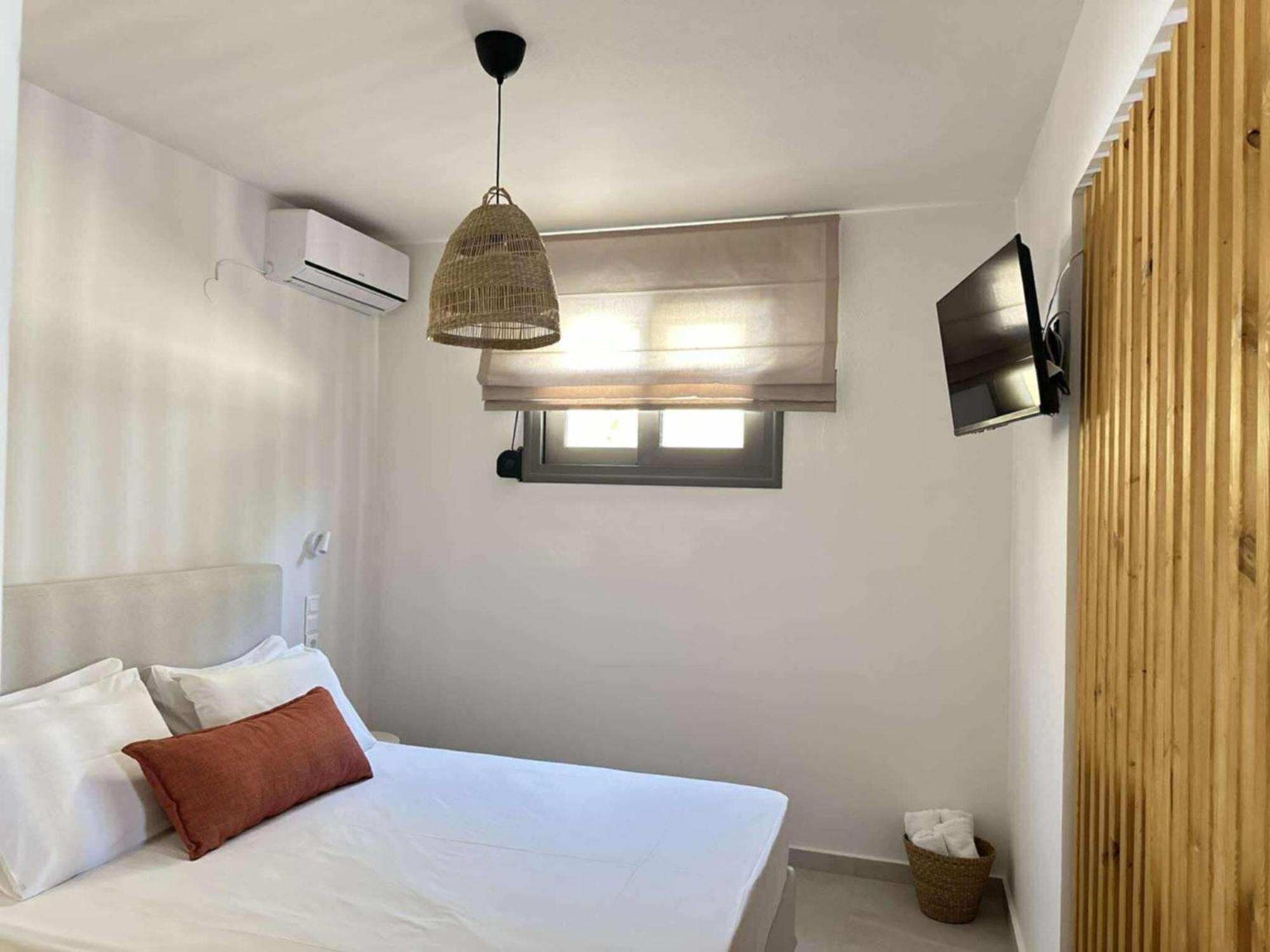 Deluxe One-Bedroom Apartment Garden View