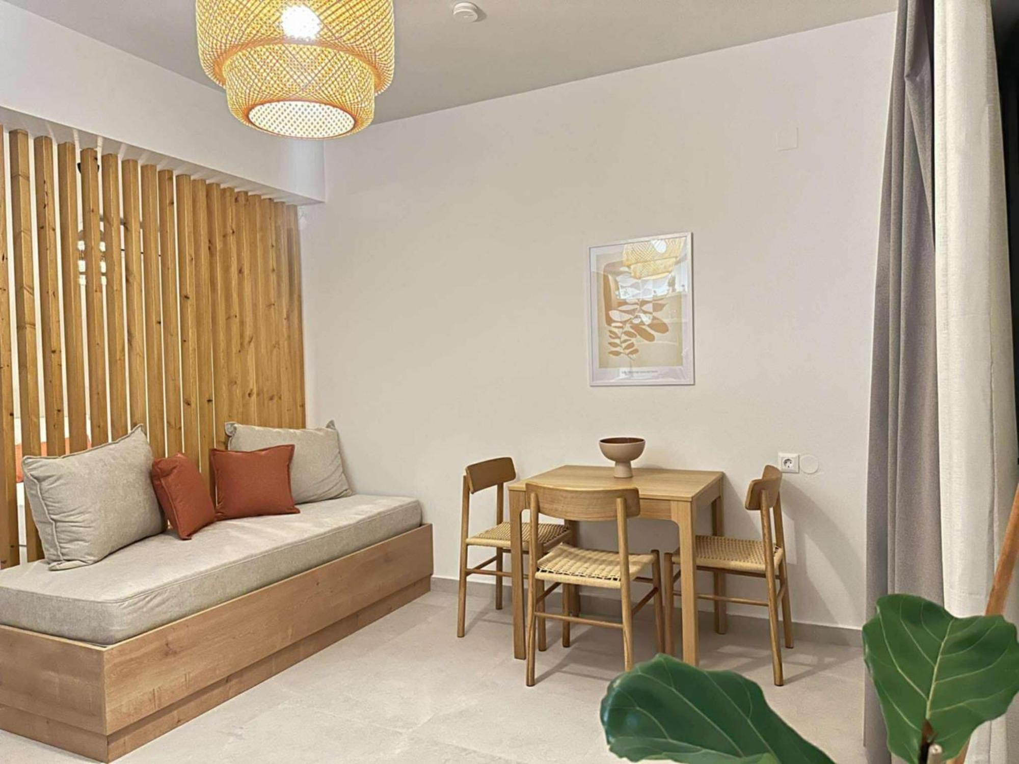 Deluxe One-Bedroom Apartment Garden View