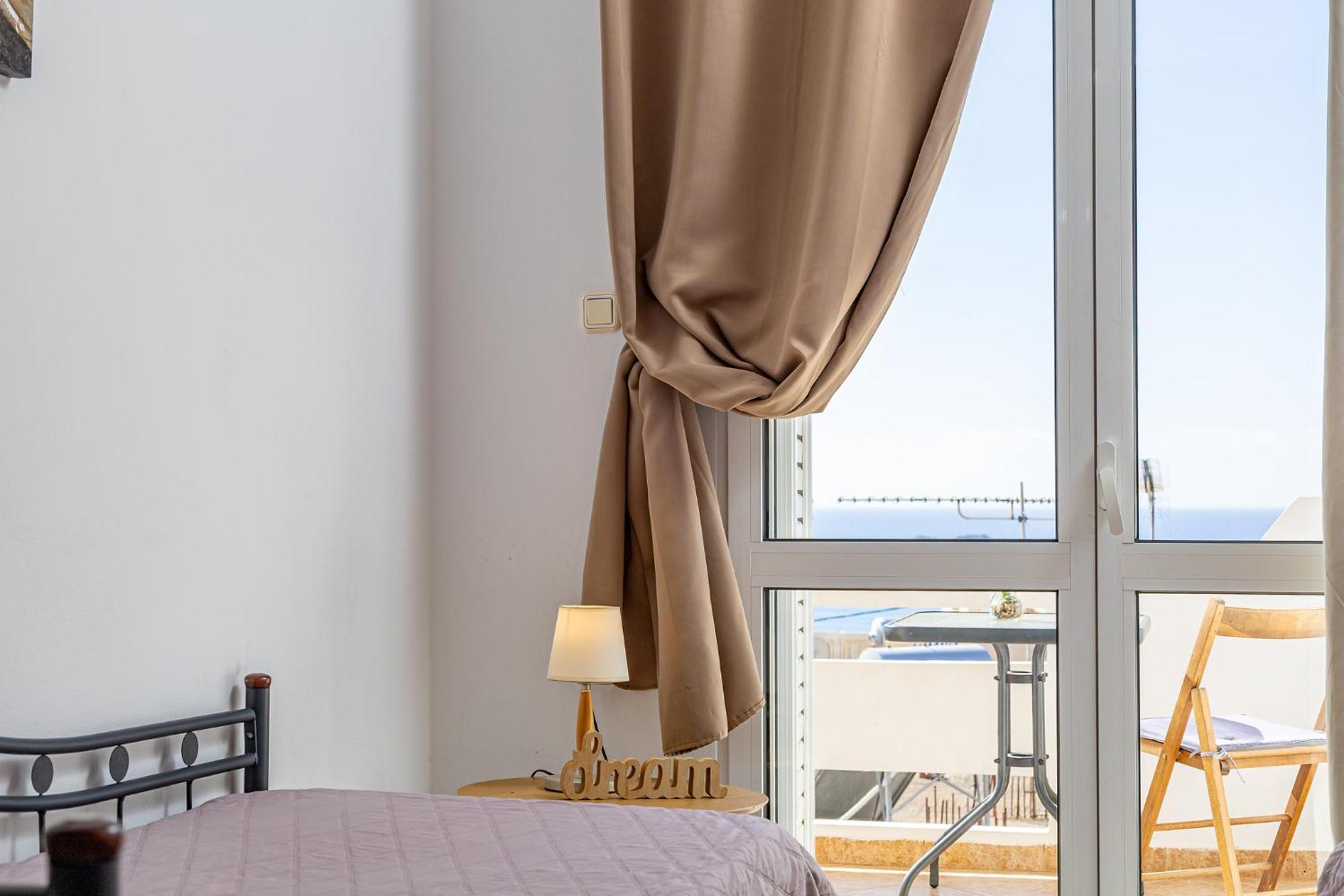 Apartment with Sea View,1731651081:JPEG