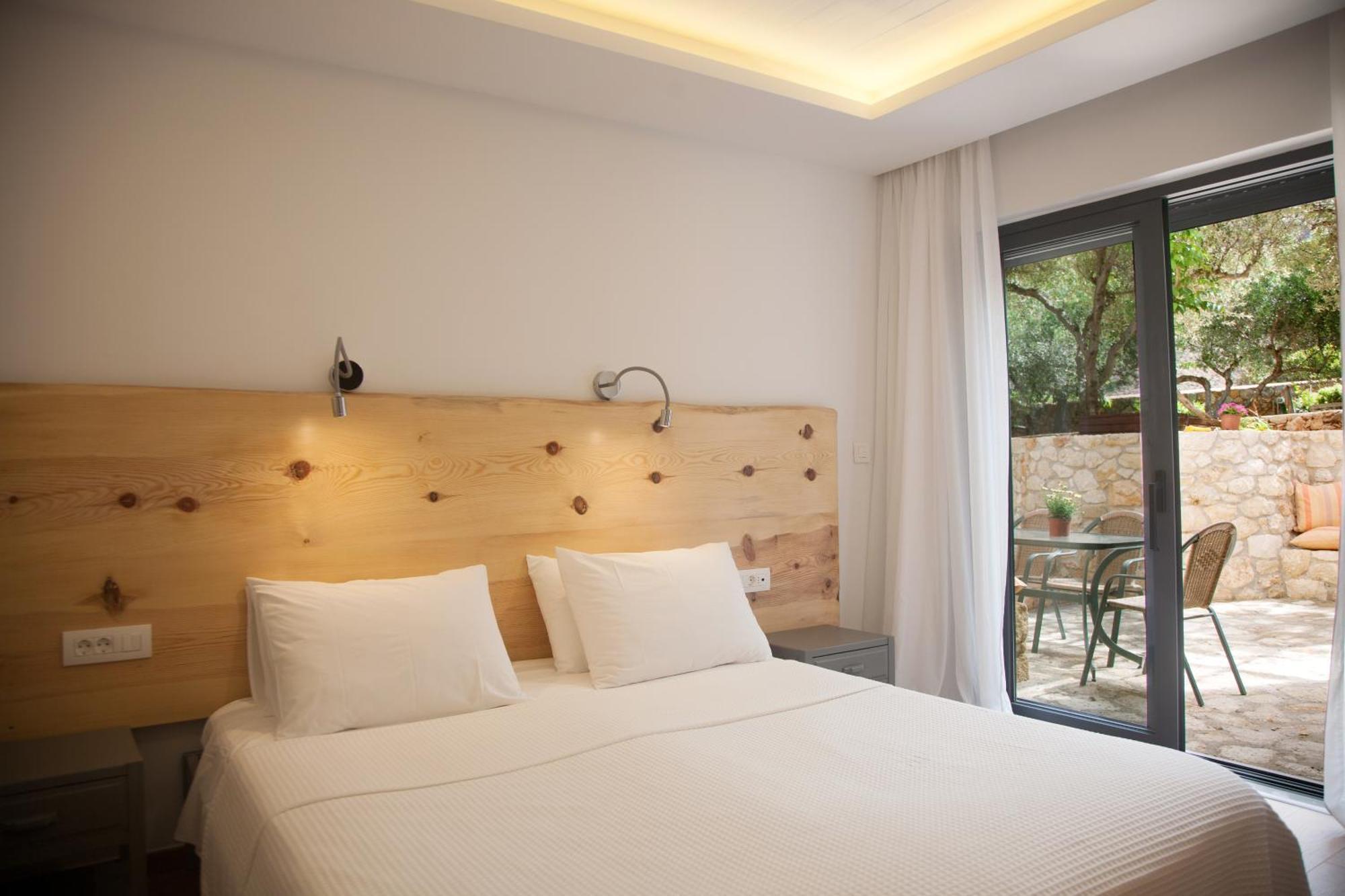 Family Two-Bedroom Apartment Garden View