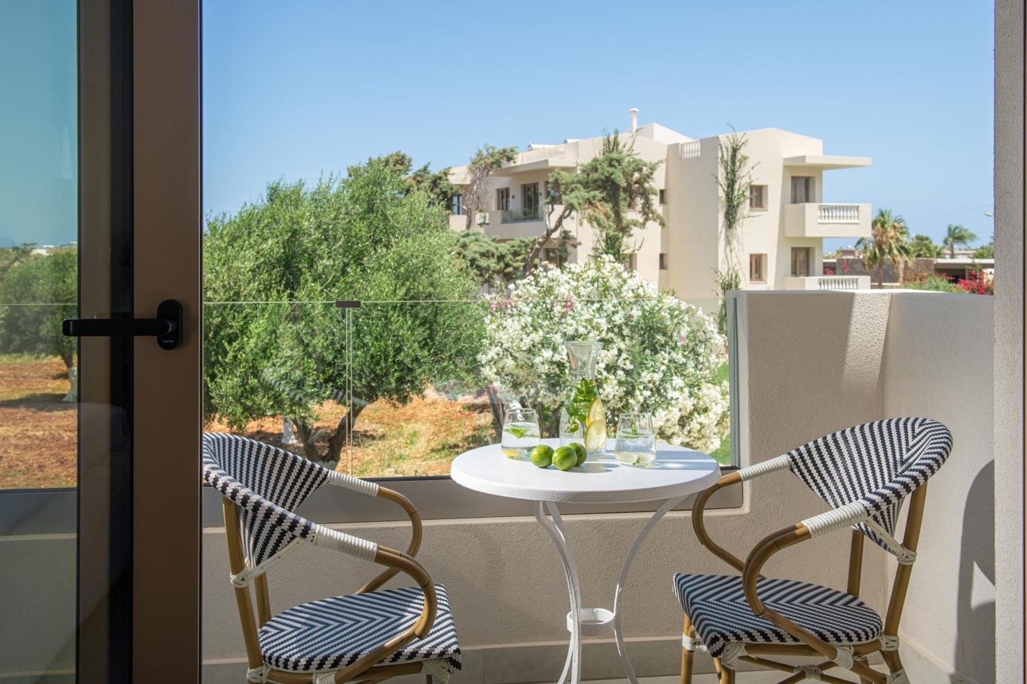 Deluxe Studio Balcony Garden View