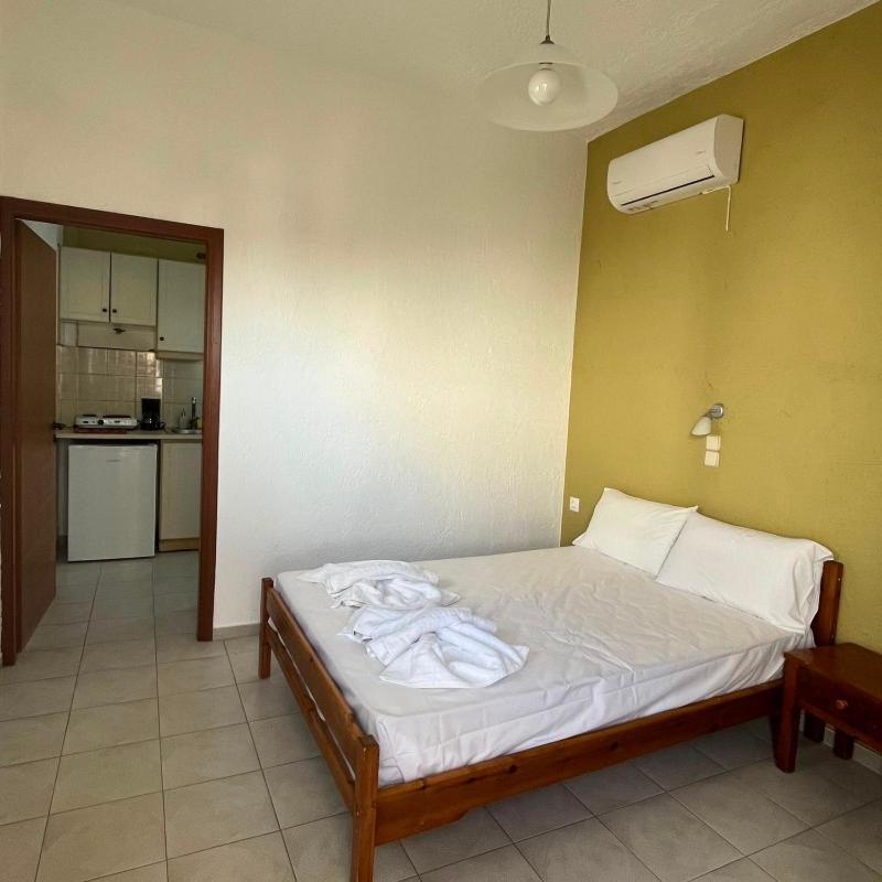 Economy Double Studio