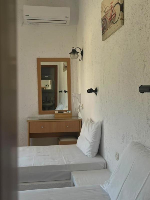 Economy Double Studio