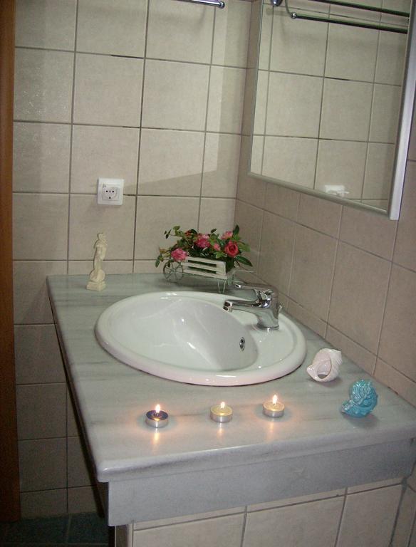 Superior One-Bedroom Apartment