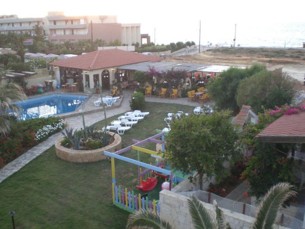 Studio with Pool View