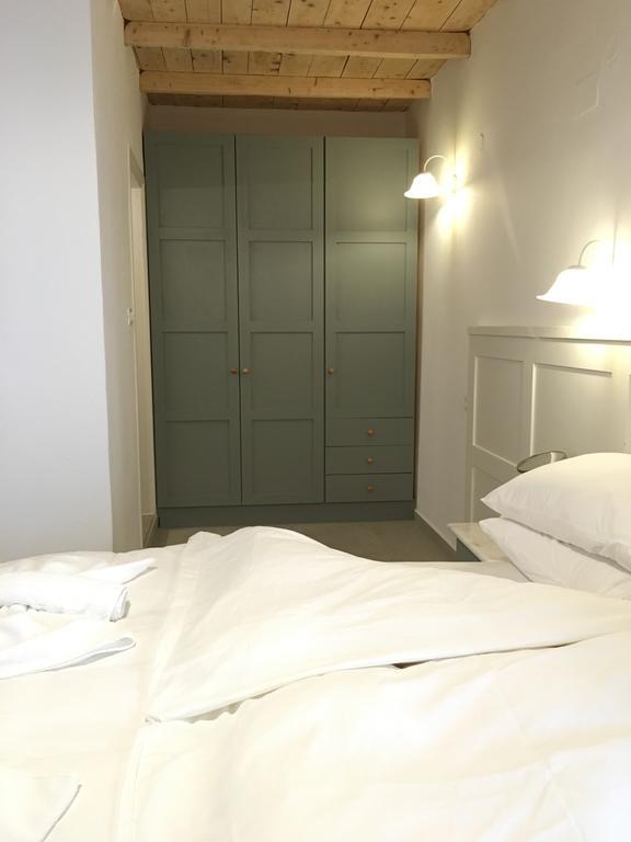 Double or Twin Room Sea View