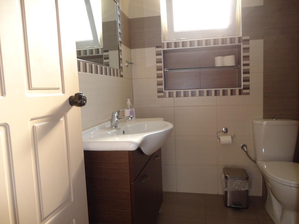 Studio Apartment,666330555:JPEG