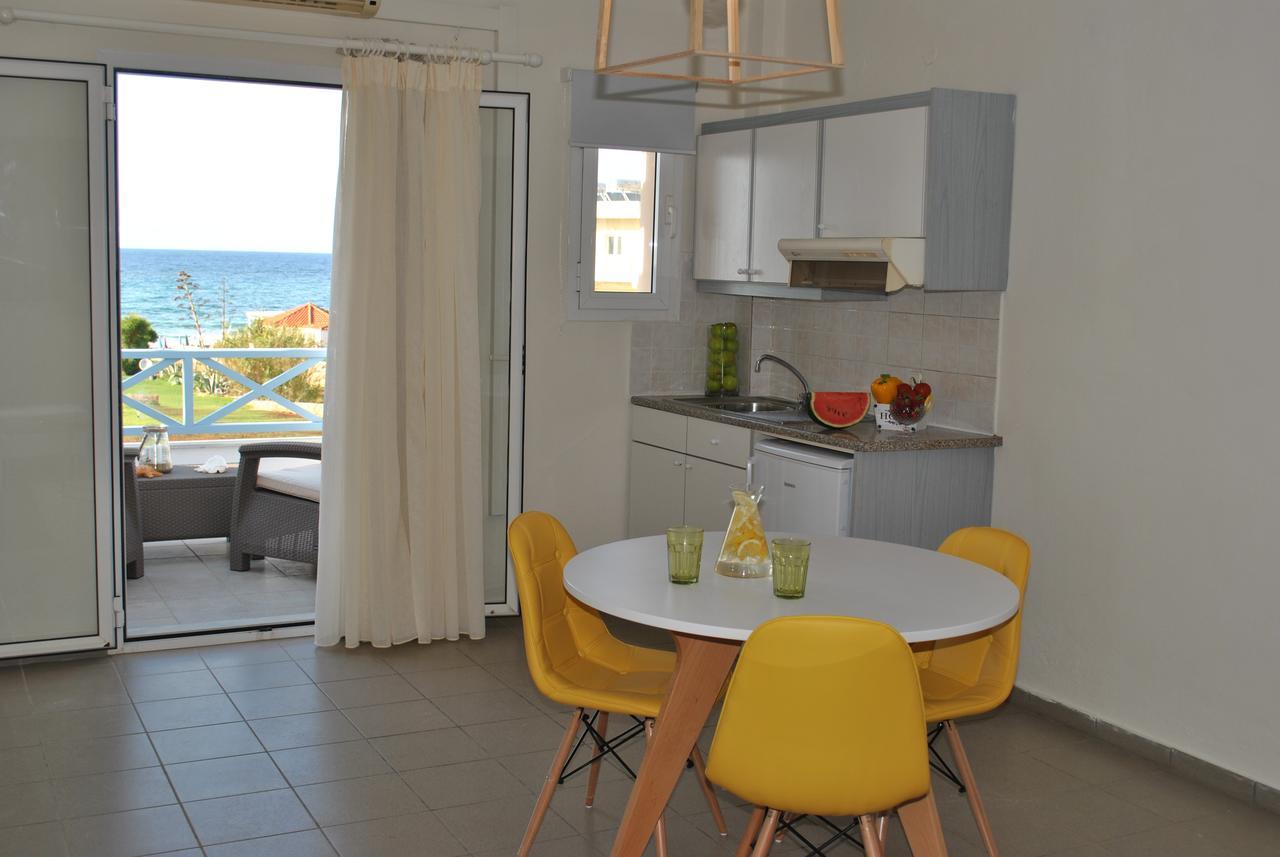 Studio with Sea View,646976337:JPEG