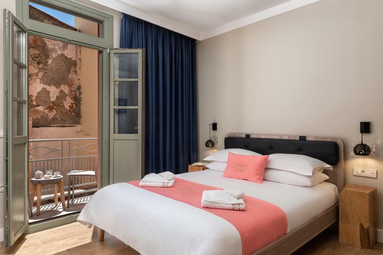 Deluxe Quadruple Room Balcony