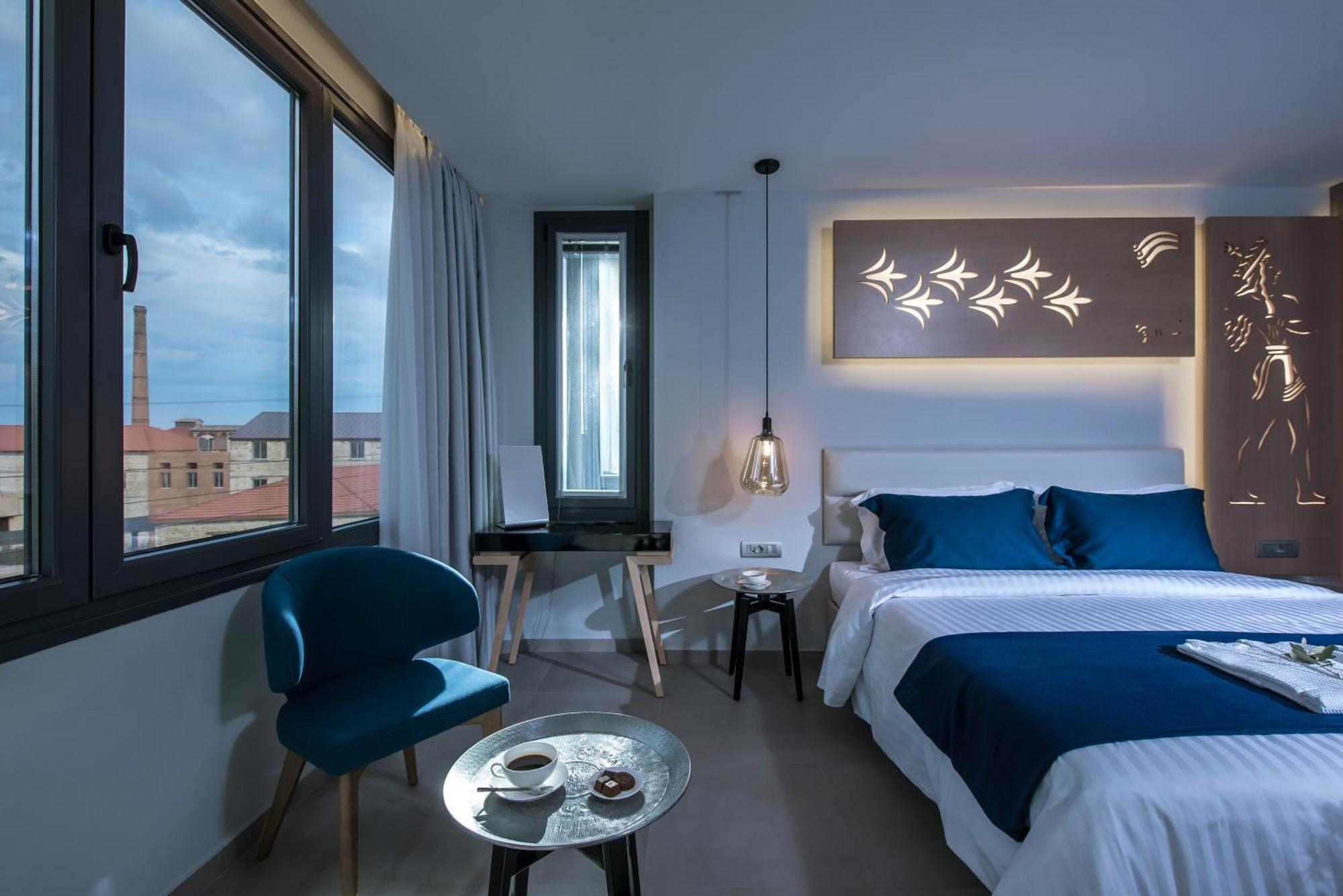 Suite Superior con Vista Mare Parziale