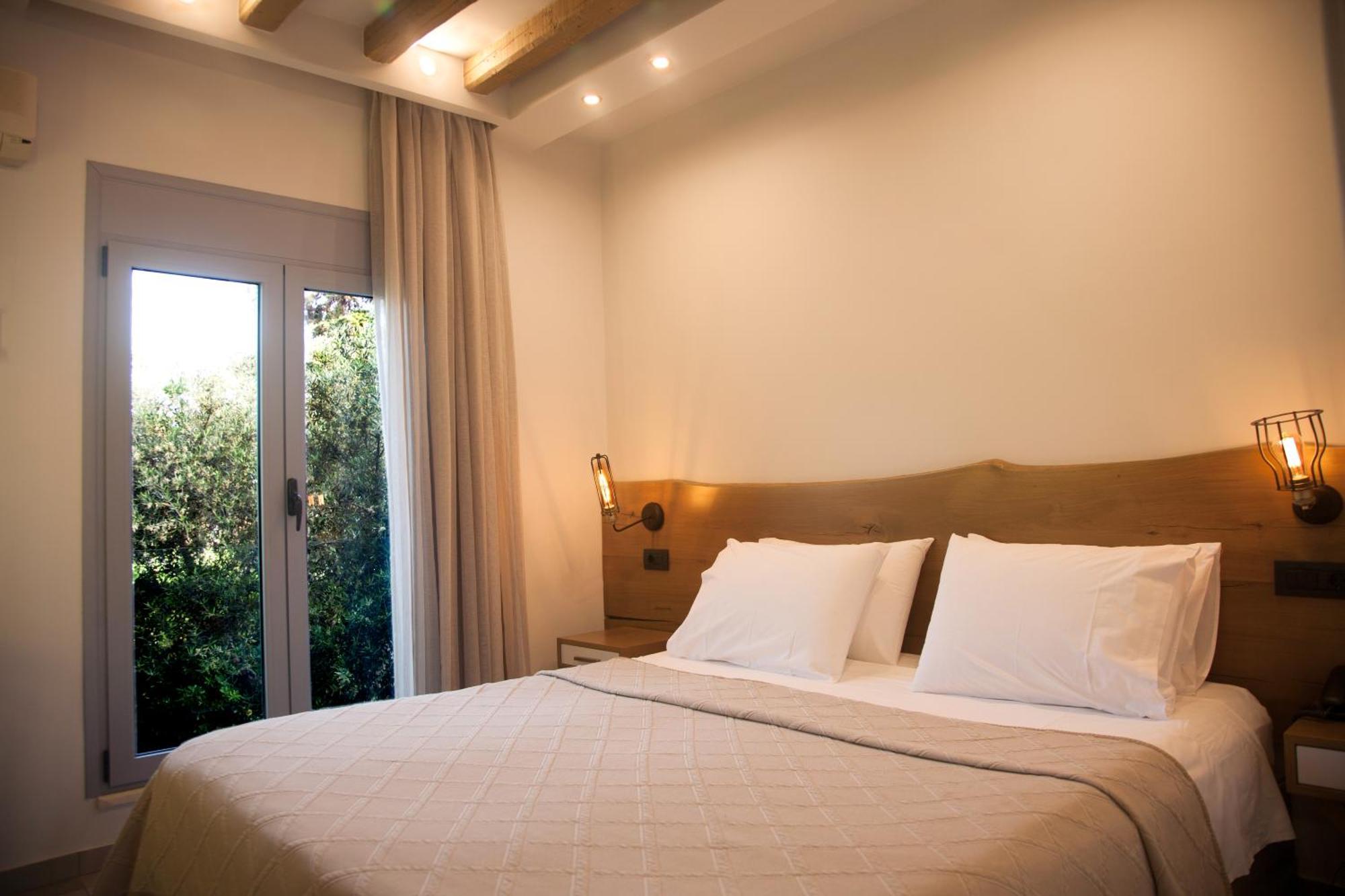 One-Bedroom Apartment Sea View