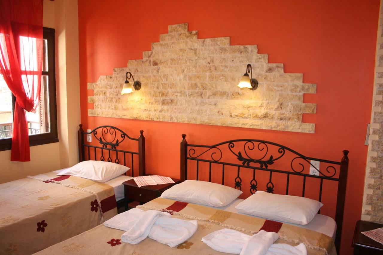 Triple Room,918174790:JPEG